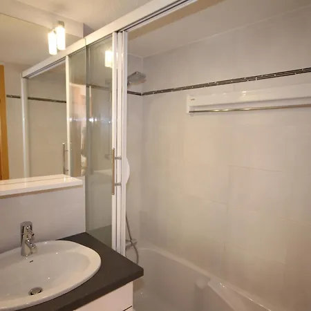 Apartment - Renove 4 Personnes Avec Garage