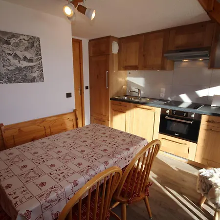 Apartment - Renove 4 Personnes Avec Garage *
