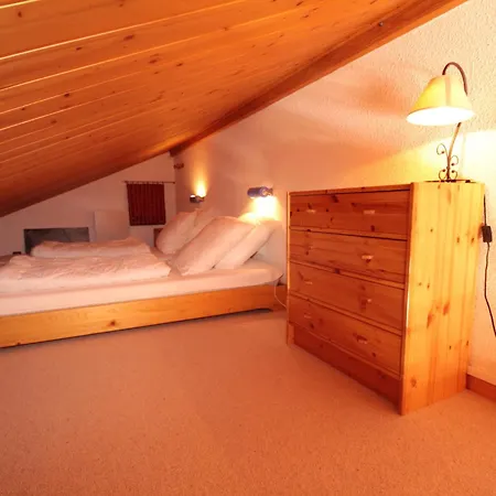 - Renove 4 Personnes Avec Garage Apartment